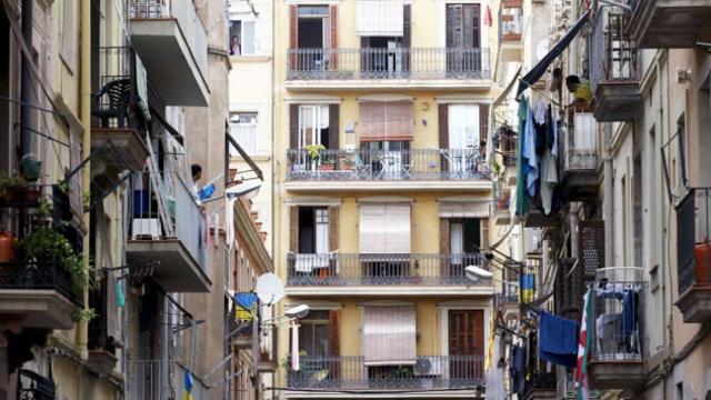 Apartamentos en la Barceloneta, una de las zonas preferidas por los turistas para pernoctar / CG