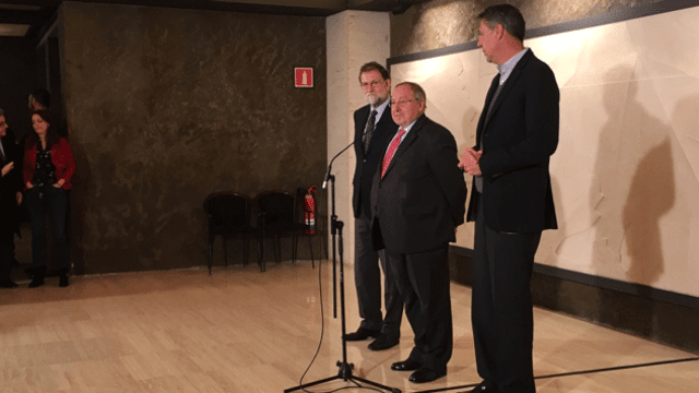 Mariano Rajoy, junto a Xavier Garcia Albiol y José Luis Bonet (Freixenet) / CG