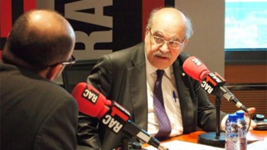 El Consejero de Economía y Conocimiento, Andreu Mas-Colell, en los estudios de RAC1