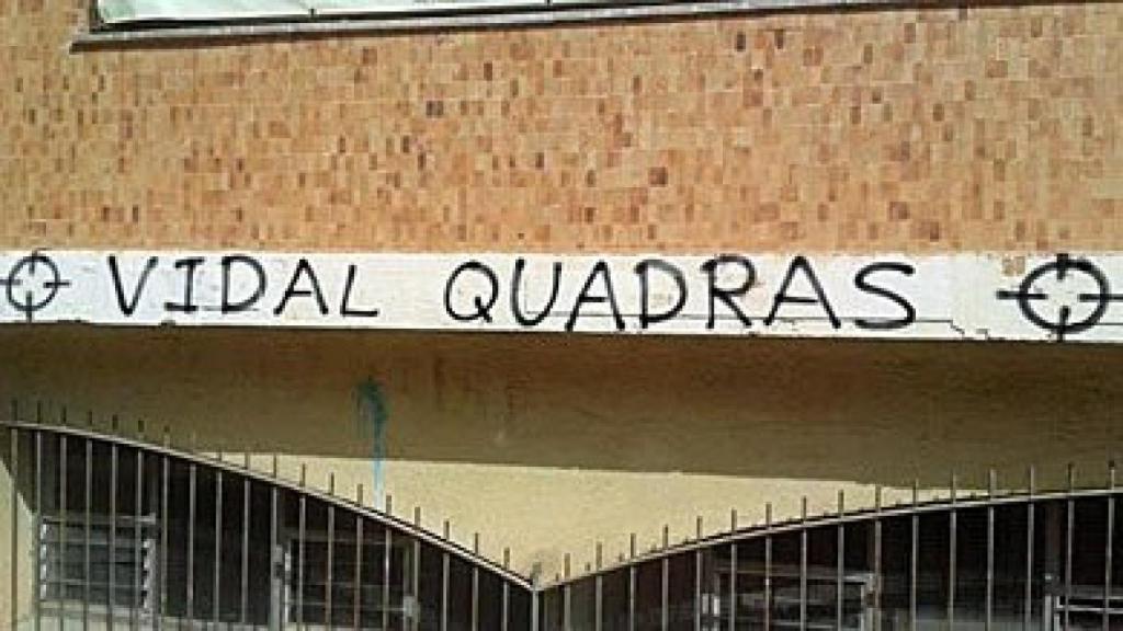 Pintadas amenazantes contra Aleix Vidal-Quadras en la Casa de Cultura de Sant Cugat