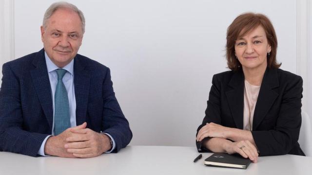 Santiago de Torres e Isabel Lozano, presidente y consejera delegada de Atrys Health / EP