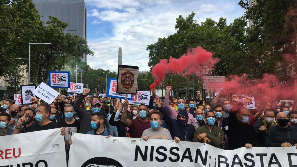 Protesta de los trabajadores de Nissan en Paseo de Gràcia / EUROPA PRESS