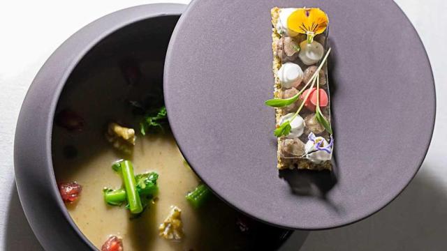 Uno de los platos que Carme Ruscalleda presenta en sus restaurantes /  RUSCALLEDA OFICIAL