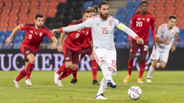 Ramos falla el primer penalti / EFE