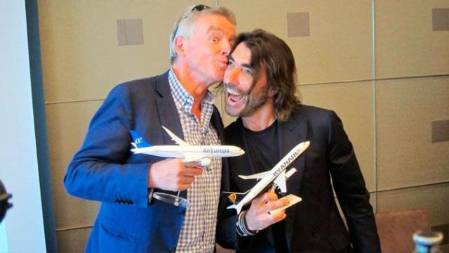 Javier Hidalgo, consejero delegado de Globalia (d), junto a Michael O'Leary, su homólogo en Ryanair / EP