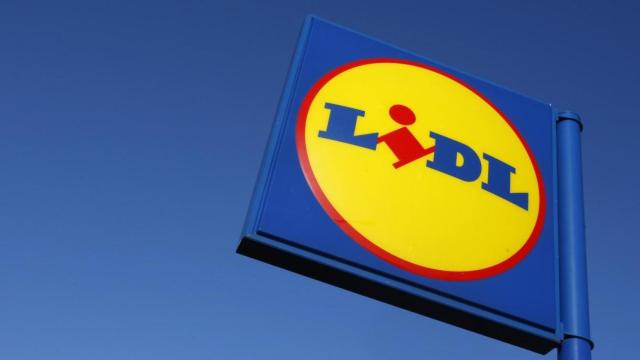 Cartel de un supermercado Lidl / EFE