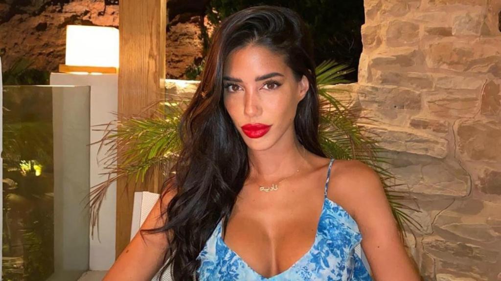 Nadia Avilés cena en un restaurante con Denis Suárez