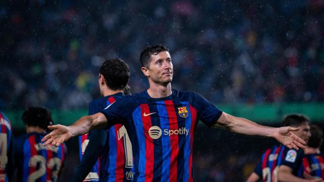 Robert Lewandowski celebra el gol marcado al Real Betis en el Camp Nou / FCB