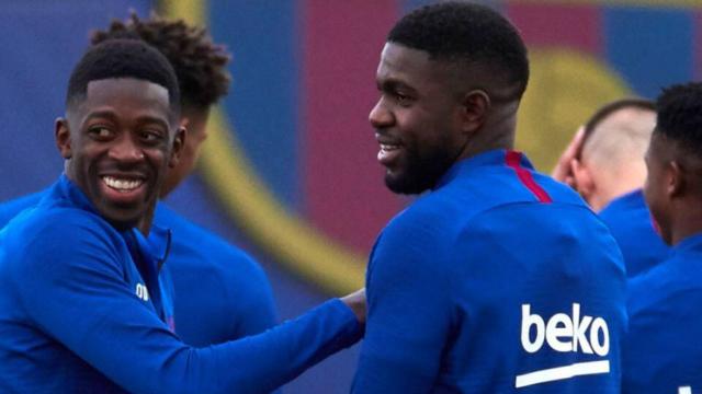 Dembelé y Umtiti durante un entrenamiento del Barça / FC Barcelona