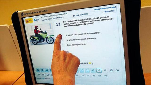 Modelo de examen teórico de la DGT / CG