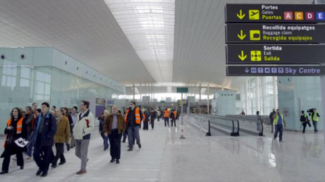 Interior del Aeropuerto de Barcelona-El Prat