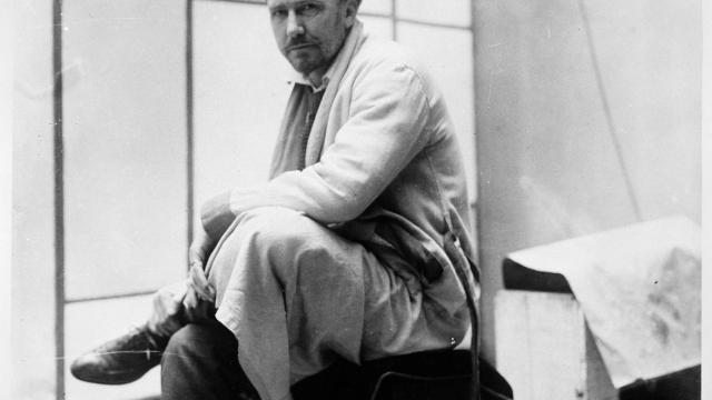 El poeta norteamericano Ezra Pound.