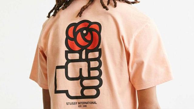 La camiseta de Urban Outfitters con el símbolo del PSOE / CG
