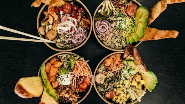 Elaboraciones de poke bowls / Jonathan Borba EN UNSPLASH