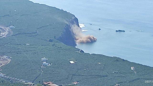 Desprendimiento de tierra en Tazacorte / TWITTER