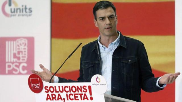 Pedro Sánchez, secretario general del PSOE, de campaña en Cataluña esta semana / EFE