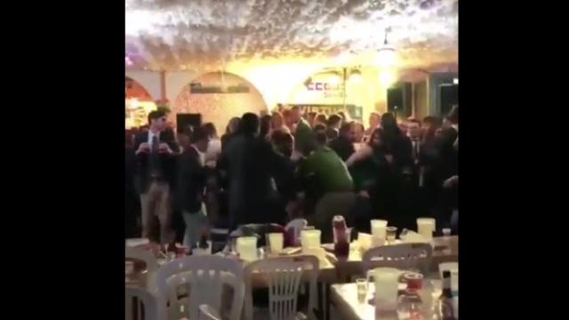 Captura del momento de la pelea en la caseta de CCOO