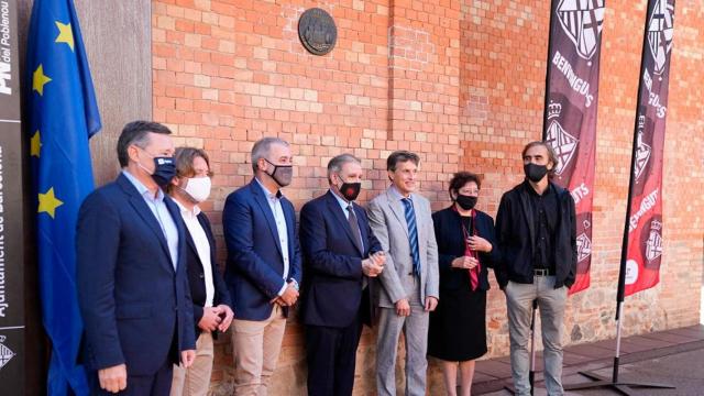 Representantes del Ayuntamiento de Barcelona, Agbar y de la comisión que ha dado el premio 'Europa Nostra' de este año a la rehabilitación del complejo Torre de Aguas del Besòs / AJUNTAMENT BARCELONA