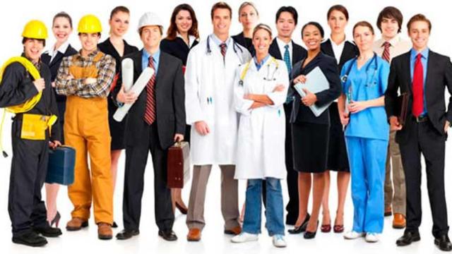 Quienes tienen alguna titulación universitaria cuentan con mayores posibilidades laborales en España