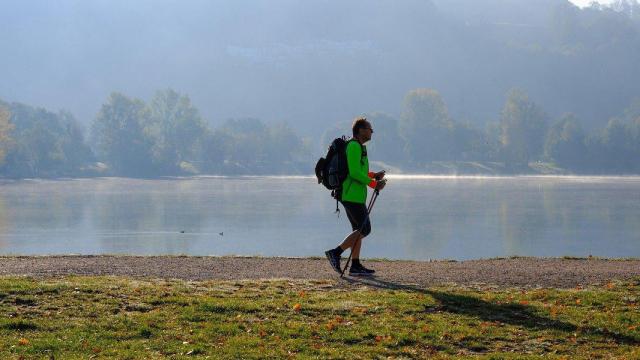 Nordic Walking en Girona / NickyPe en Pixabay