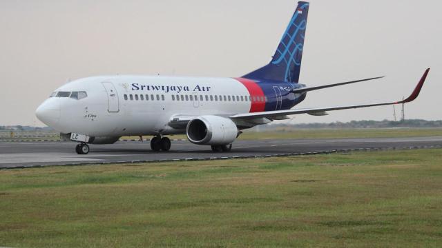 Un avión Boeing 737-524 de la aerolínea Sriwijaya Airen Indonesia / EFE