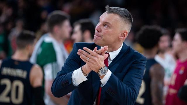 Jasikevicius agradece al público del Palau, tras la victoria del Barça de basket / FCB