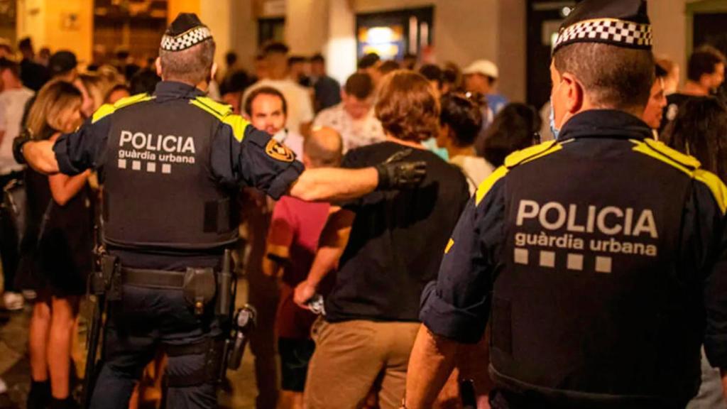 La UREP de la Guardia Urbana, en una intervención en la calle