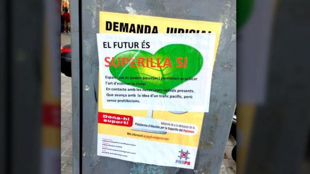 Contrapropaganda a favor de la superilla de Poblenou por parte de los 'comandos nocturnos' cercanos a BComú / CG