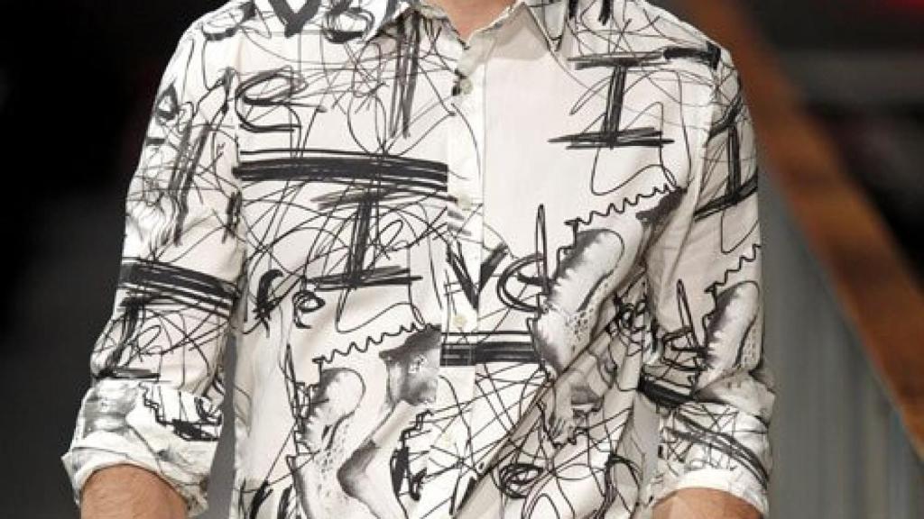 Irina Shayk protagoniza el desfile de Desigual en el 080 Fashion