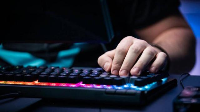 Jugador profesional de eSports / ESL ESPAÑA