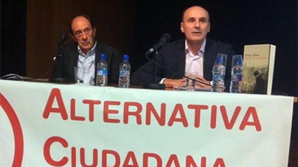 Ribas y Ordóñez, durante la presentación del libro del primero