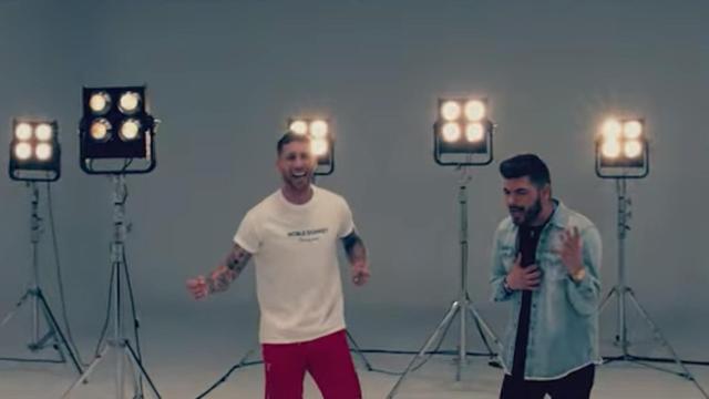 Una foto de Sergio Ramos y Demarco en su nuevo videoclip / Youtube
