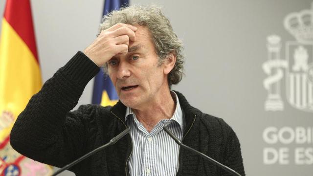 Imagen de Fernando Simón dando cuenta de los contagios y los muertos por coronavirus en España / EP