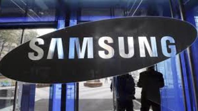 Samsung, en litigio con Apple por una denuncia de patentes / EFE