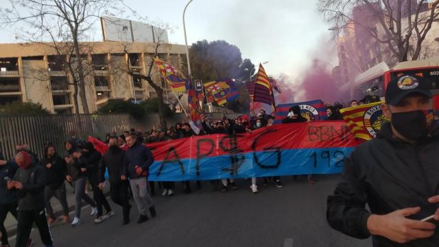 La pancarta de los Boixos Nois contra el PSG / REDES