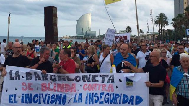 Manifestación de vecinos de La Barceloneta / CG
