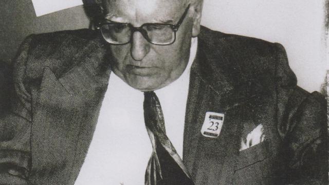 José Luis Castillejo, en su obra autoparódica ‘El escritor’ (2013), propiedad hoy del Archivo Lafuente.