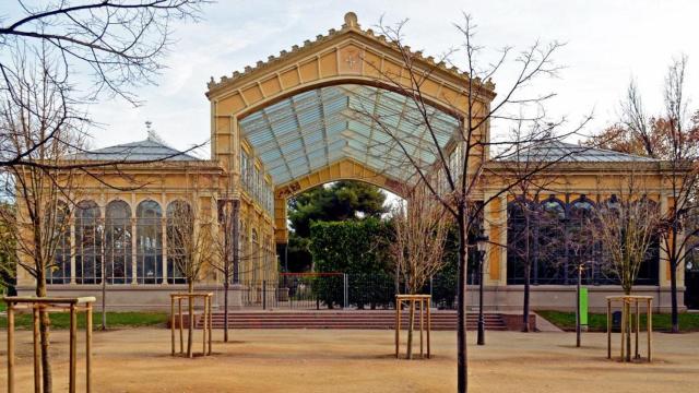 El Hivernacle del Parque de la Ciutadella de Barcelona, en avanzado estado de degradación / CC