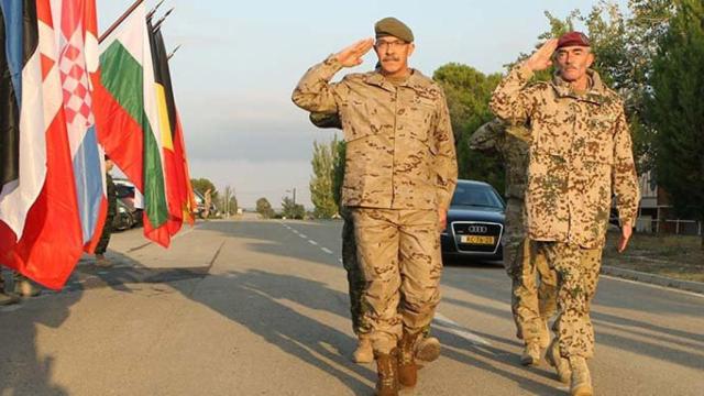 El nuevo jefe de la cúpula militar española Fernando Alejandre (i) en una imagen de archivo / OTAN