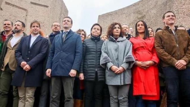 Santiago Abascal, Pablo Casado y Albert Rivera en la manifestación de Colón / EFE