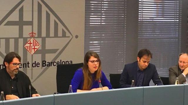 Janet Sanz y Jaume Asens durante la rueda de prensa del cierre de la investigación a FCC / CG