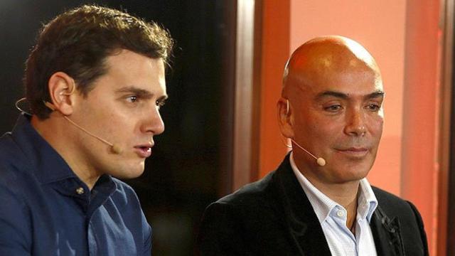 Albert Rivera y Quique Sarasola en un acto en defensa de la regulación de la maternidad subrogada, los llamados vientres de alquiler / EFE