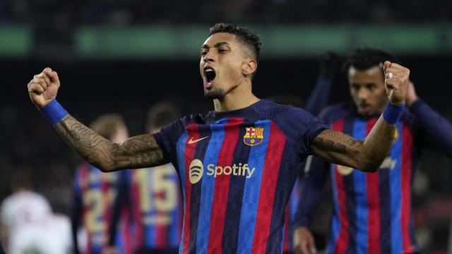 Raphinha, celebrando un gol marcado en el Camp Nou / EFE