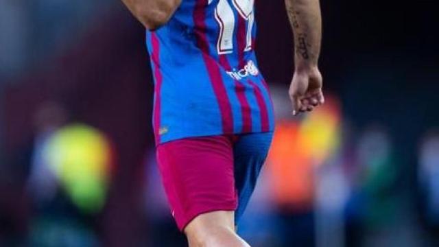 Kun Agüero celebra su gol ante el Madrid / FCB