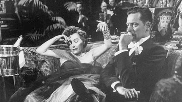 Gloria Swanson y William Holden, en un fotograma de 'El crepúsculo de los dioses' / EL CORREO