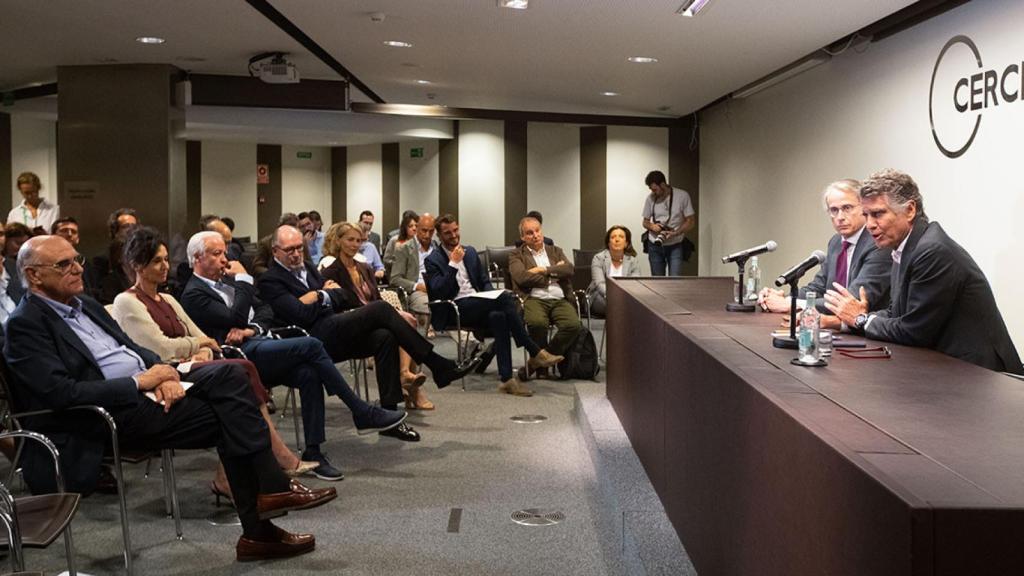 Jaume Guardiola se dirige a los socios del Círculo de Economía tras proclamarse vencedor de las elecciones a la presidencia del lobi empresarial catalán / EFE