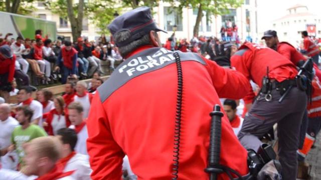 Varios agentes de la Policía Foral de Navarra / EUROPAPRESS