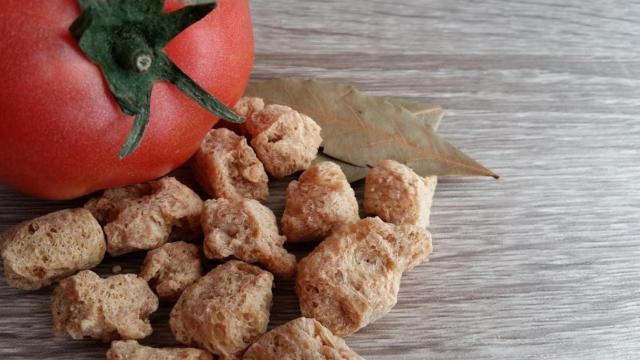 Imagen de soja texturizada / Semsems en PIXABAY