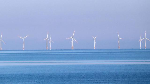 Parque de energía eólica marina / PIXABAY