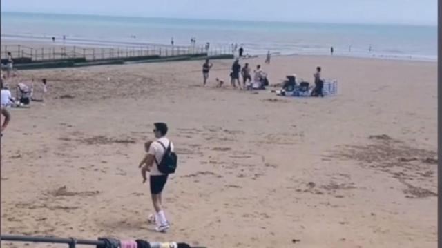 Michael, el joven que encontró al bebé solo en Kent / @LEXHARTOP